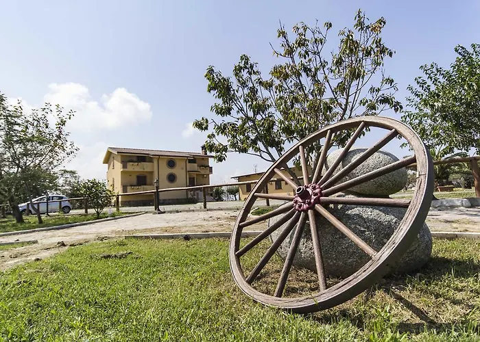 בית חווה L'antico Carro *